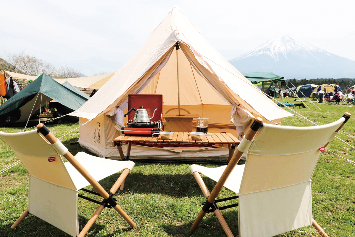 家具メーカーが本気でキャンプ用品を考えた