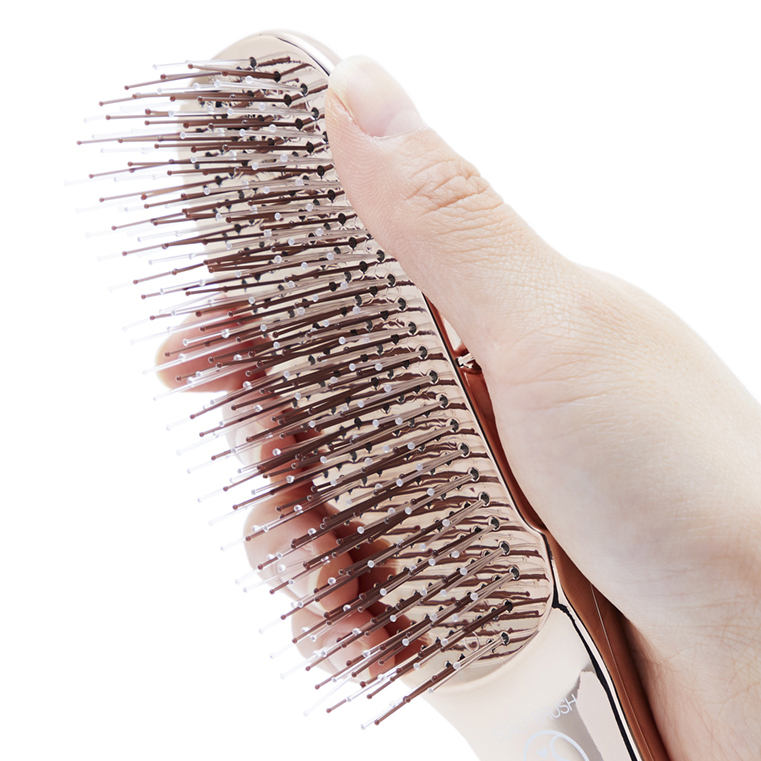 イキイキした髪は、正しい頭皮ケアから。『SCALP BRUSH』で、あなたの髪にもっと自信を。スカルプブラシ(育毛ブラシ)|SCALP BRUSH(スカルプブラシ)