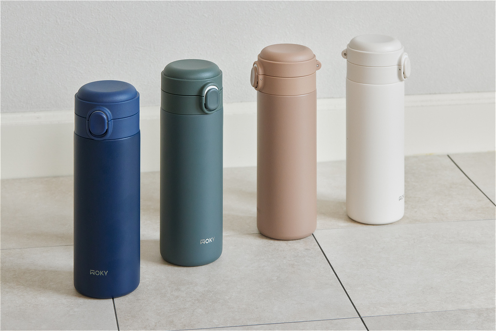 《ワンプッシュ/450ml》 スポドリOK、金属臭・ニオイ移りなし、チタンセラミックコーティング・ボトル|WOKY(ワーキー)