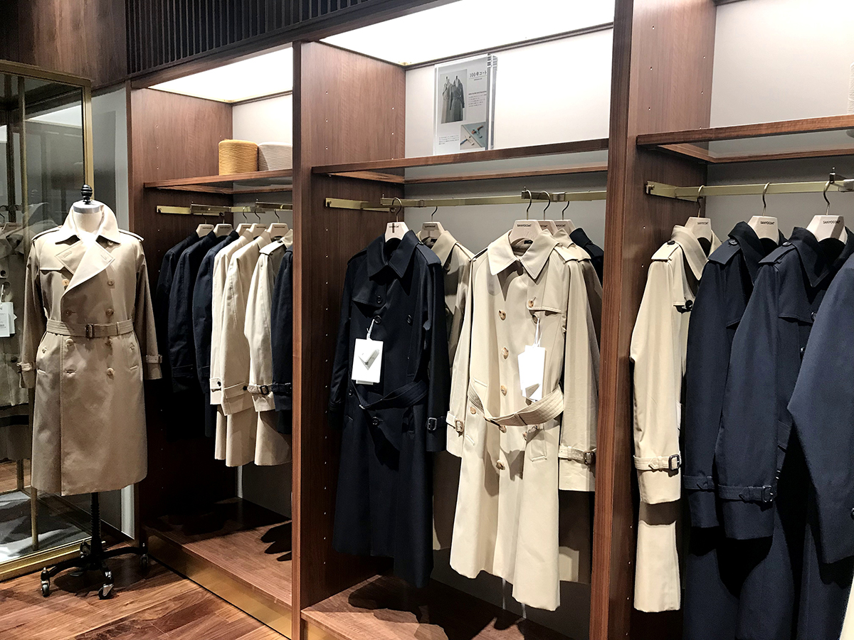 東京・銀座の三陽商会の旗艦ビル『GINZA TIMELESS 8』。フロアには、HEATIERをはじめ、様々なSANYO COATが並んでおり、今年のコート選びが楽しくなる。|SANYOCOAT サンヨーコート(HEATIER)