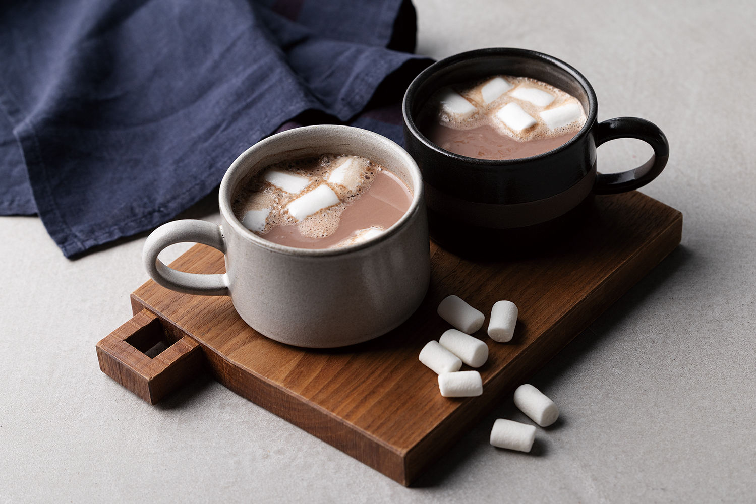 朝１杯の、飲むハイカカオ習慣を。毎日のポリフェノールをホットチョコレートで｜Hot Choco & Milk Foamer（ホットチョコ＆ミルクフォーマー）