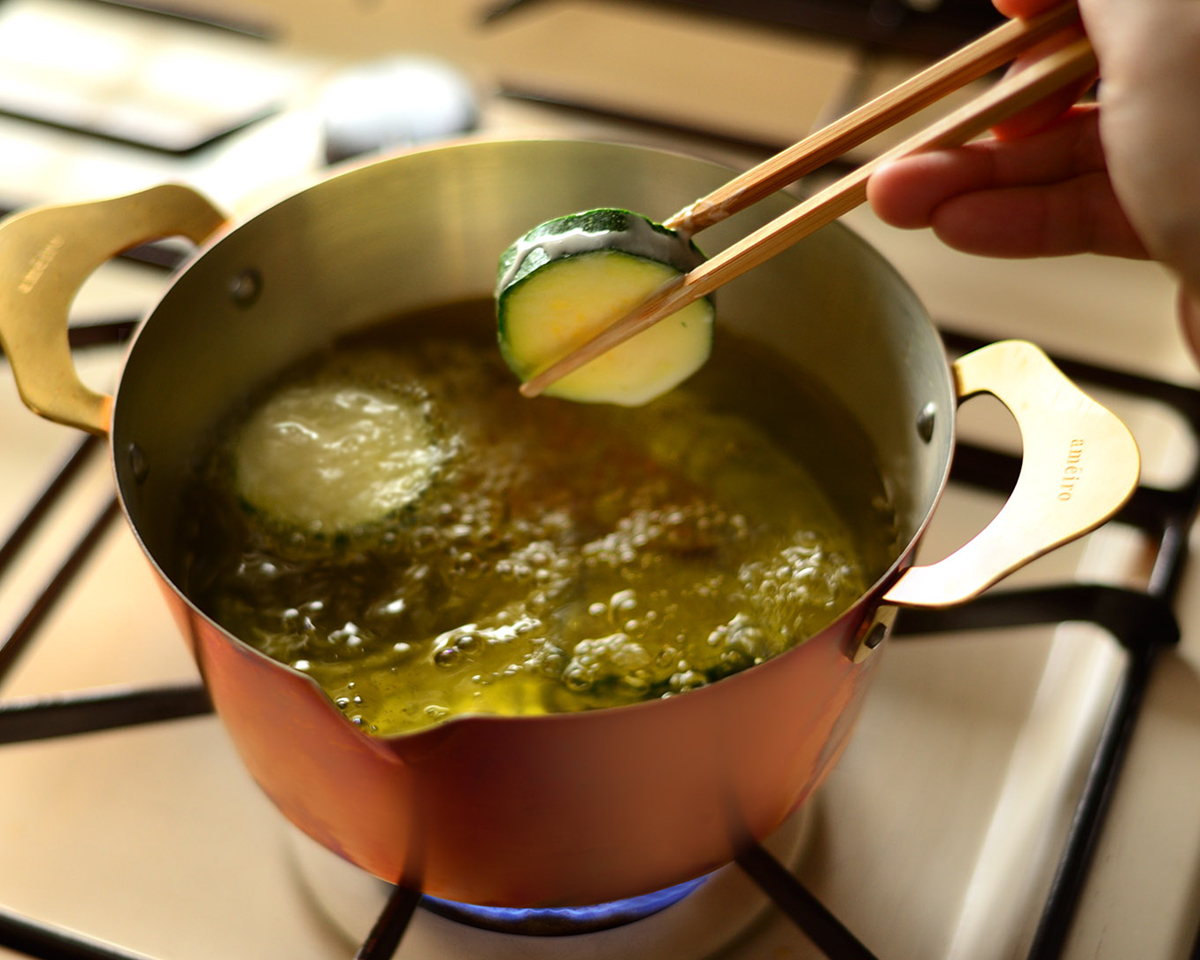 プロの料理のように美味しくなる銅のフライパン・卵焼き器・鍋|ameiro