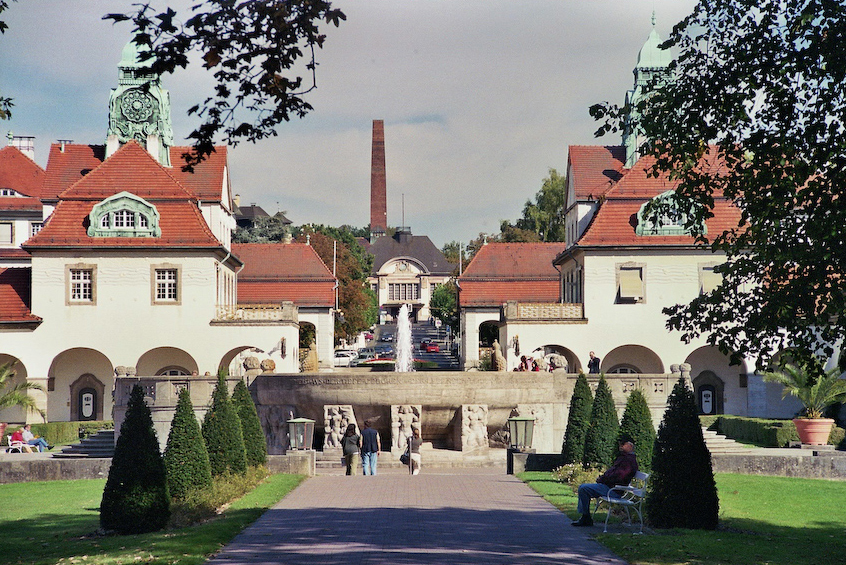 バートナウハイム(Bad Nauheim)。日本初!独自の高硬度マイクロカプセル技術が生んだ重炭酸湯のタブレット入浴剤|薬用Hot Tab(ホットタブ)