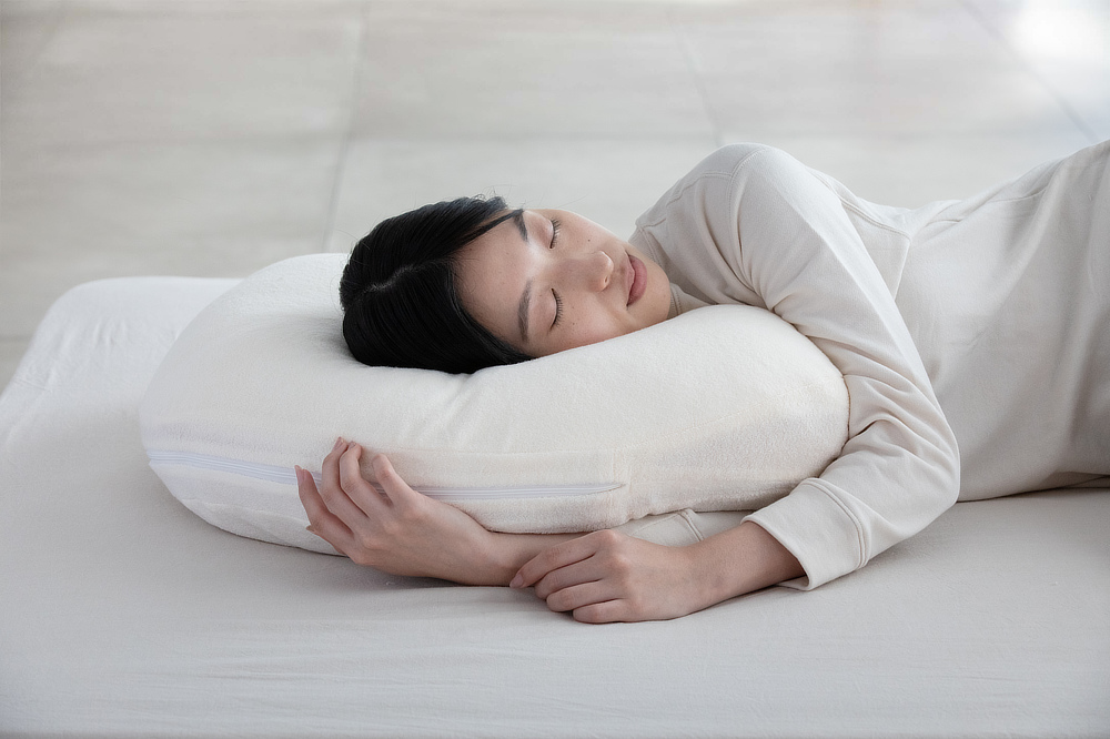横向き寝 専用枕『YOKONEGU Premium（ヨコネグプレミアム）』（抱きまくら）
