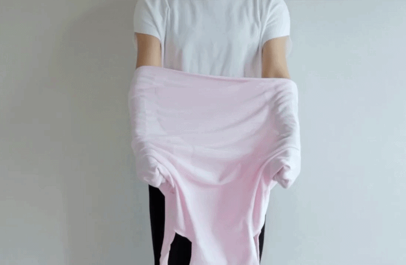 《ハイネックインナー／男女兼用》 UVカット98％、縫い目なしで動きやすい「サラリフィット」｜Salari