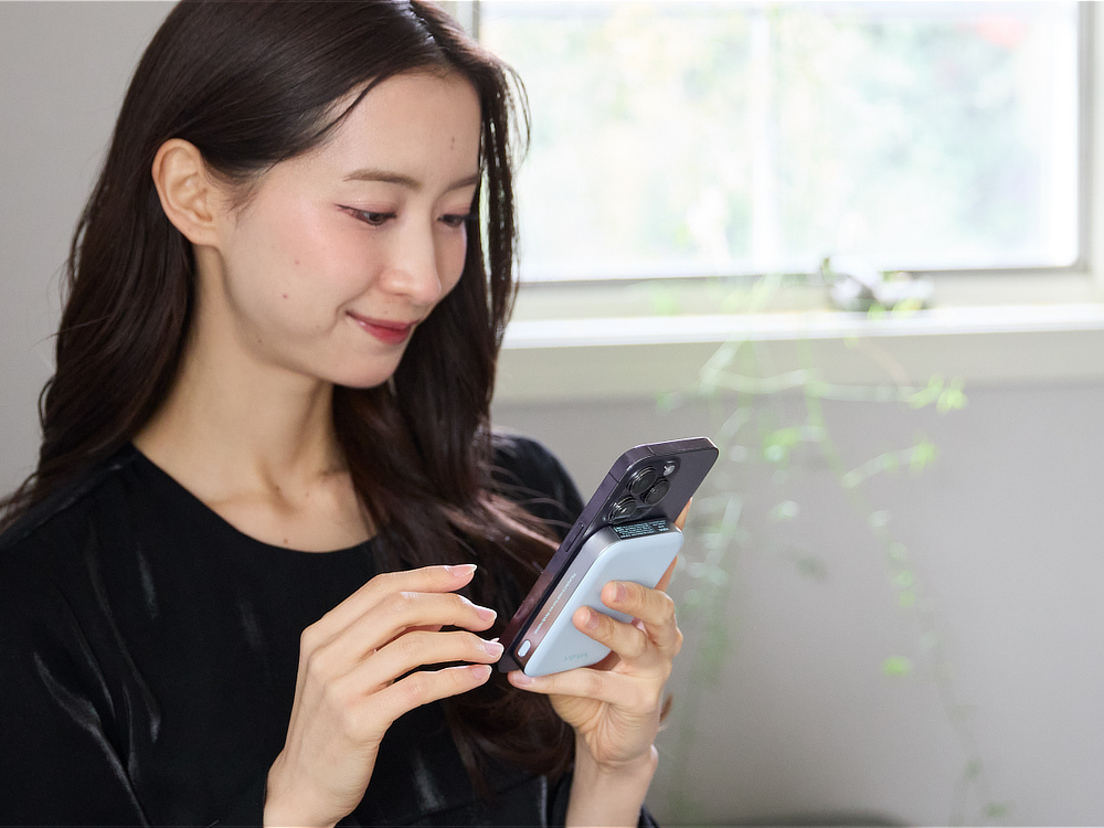 「HeatZero」は、ワイヤレス充電だけではなく有線でも充電可能。USB TｙpeC to Cのケーブルが付属｜発火しにくい新技術を使った、準個体バッテリー「HeatZero（ヒートゼロ）」