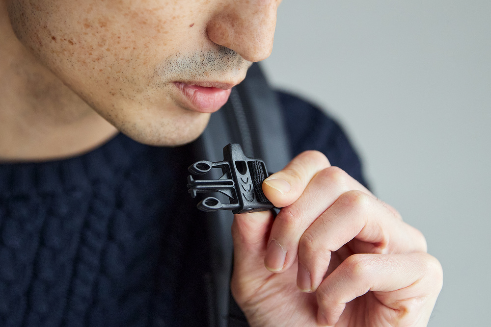 YouTube「そなえるTV」高荷智也氏、厳選の27点をつめた「防災リュック」｜防災氏・高荷智也氏×SONAEMON（ソナエモン）