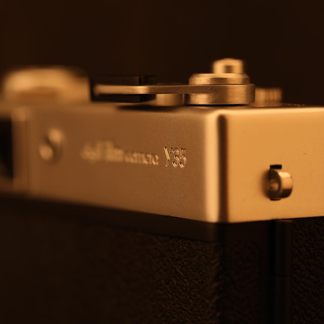 誰でも写真家になれるデジカメ。スマホとひと味違う雰囲気ある写真が撮れるトイデジカメ|YASHICA