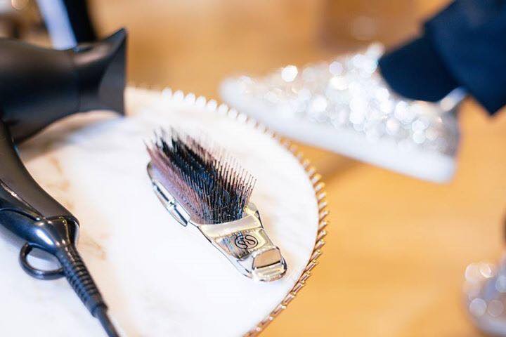 スカルプブラシ(育毛ブラシ)|SCALP BRUSH(スカルプブラシ)