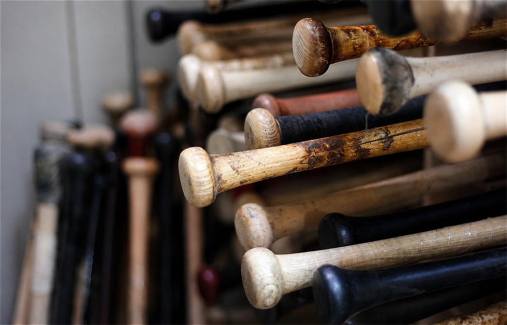 折れたバットからつくった、プロ野球12球団公認のお箸「かっとばし!!」|福井県小浜市で大正十年創業の箸メーカー『兵左衛門(ひょうざえもん)』