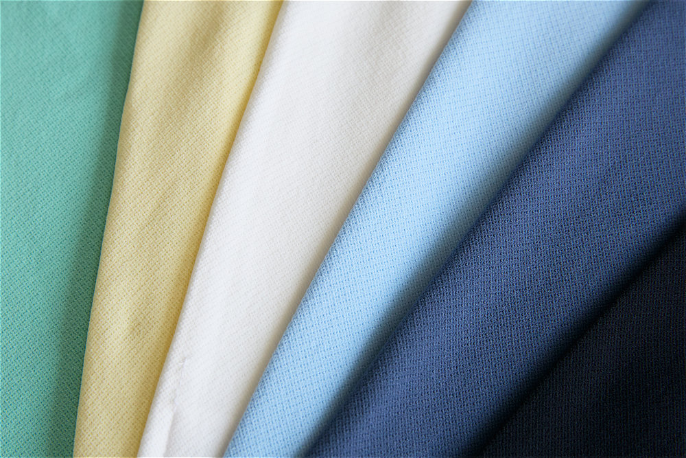 《Tシャツ＋アームカバー》UPF50+、縫い目なしで動きやすい「サラリ T」｜Salari