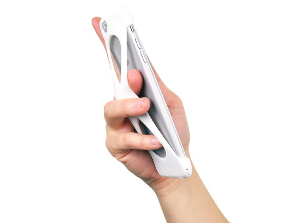 指を入れれば、落下しにくくなるiPhoneケース