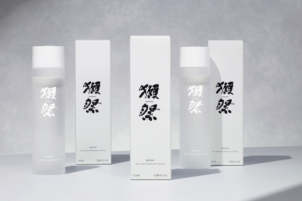 お酒好きはもとより、お酒を飲めない人にもその名を知られる、グローバルな日本酒ブランド|純米大吟醸 磨き二割三分の酒粕エキス配合『獺祭(だっさい)ビューティ』の「フェイシャル トリートメント マスク」