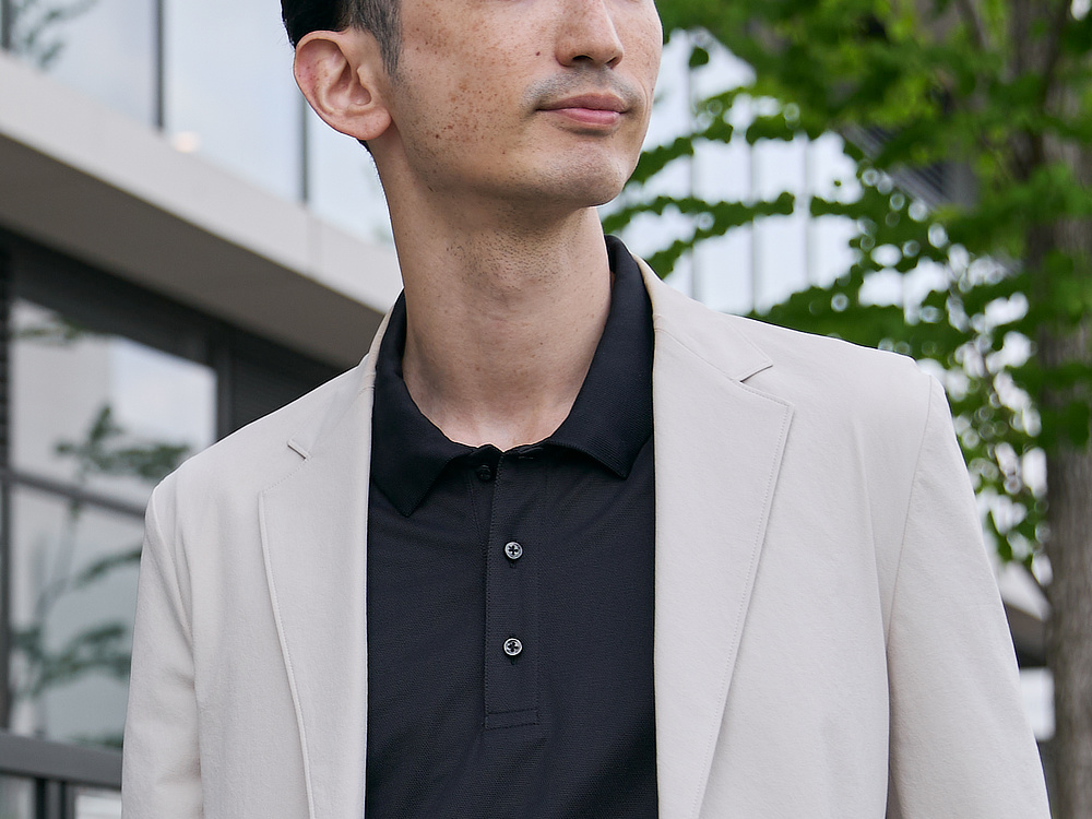 《ポロシャツ》和紙×ポリの快適設計で、湿気を吸って逃す、「和紙糸メディアポロシャツ」｜K-3B