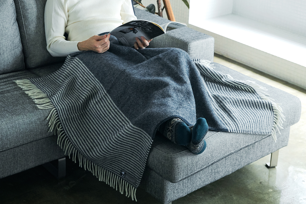 心地よい時間・空間=「ヒュッゲ(Hygge)」に欠かせない必需品といえるでしょう。膝掛け(ひざかけ)|デンマーク王室御用達のSilkeborg(シルケボー)