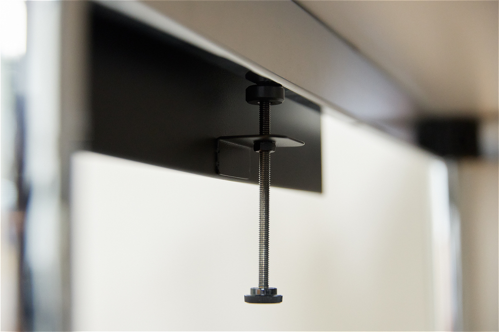 スペースと思考を拡張する、デスクポケット収納ポケット「SPACE CREATOR（スペース クリエーター）」｜STUDIO PINEAPPLE