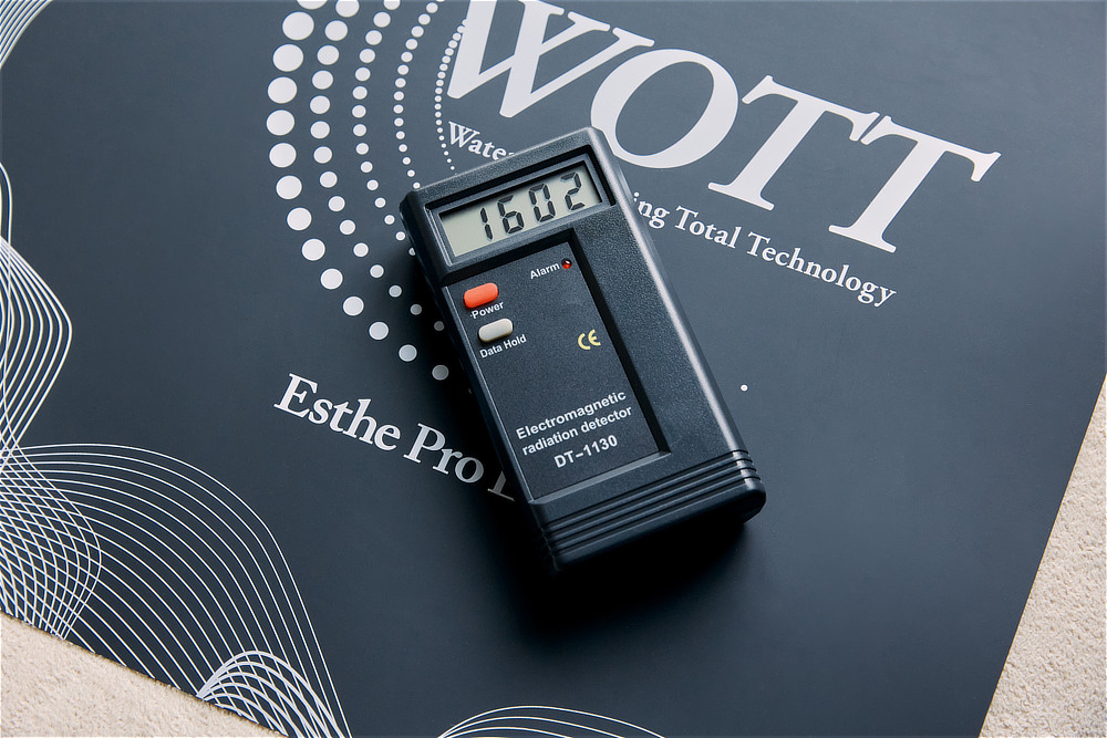 プロアスリートの休養、わが家で。国際特許技術で、体内の水分にアプローチ｜《10日間レンタル》国際特許技術で、体内の水分にアプローチする「リカバリー＆スリープデバイス」｜WOTT