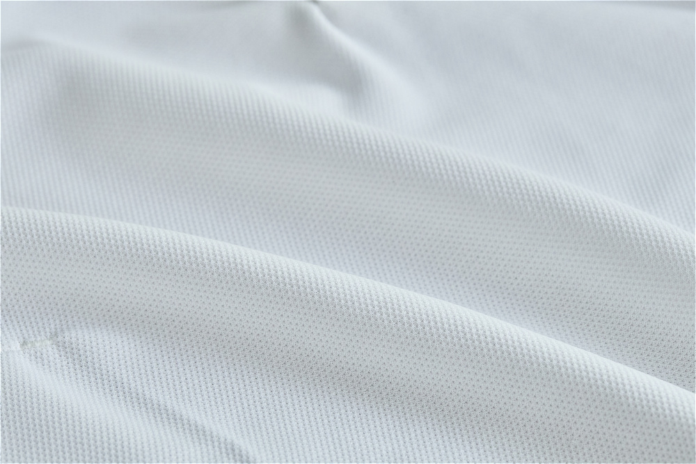 《ポロシャツ》和紙×ポリの快適設計で、湿気を吸って逃す、「和紙糸メディアポロシャツ」｜K-3B