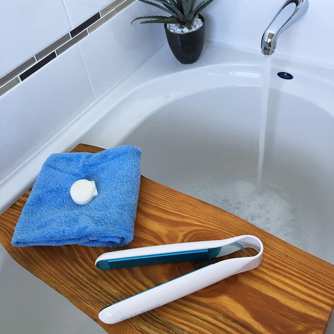 ショートヘア、男性にも使える。氷で髪の潤いをキープする「氷点下アイロン」|inverse