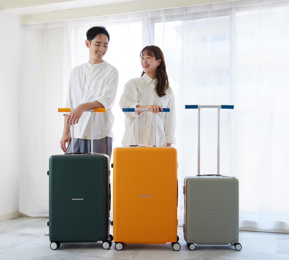 機能的でオシャレ。気の利く設計。|快適な旅行になる。新感覚のスーツケース・キャリーケース『RAWROW(ローロー)』