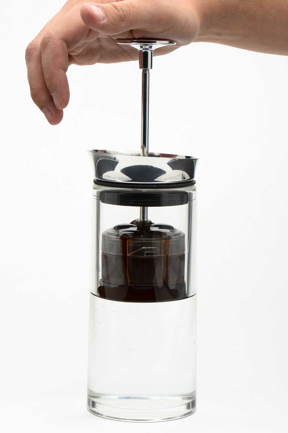 押すだけなのに、手淹れ級の味わいのコーヒーが淹れられる、コーヒープレス(フレンチプレス・コーヒーメーカー)American Press(アメリカンプレス)