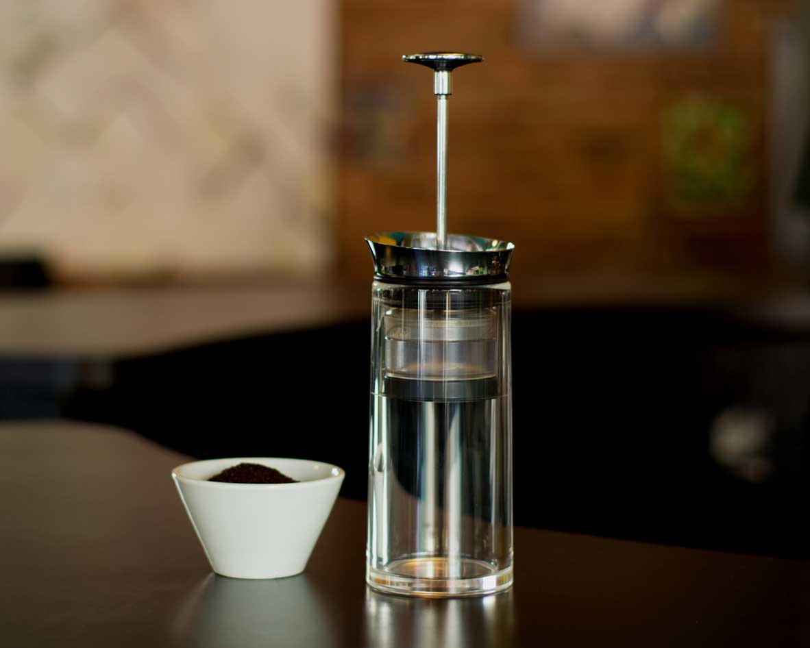 押すだけなのに、手淹れ級の味わいのコーヒーが淹れられる、コーヒープレス(フレンチプレス・コーヒーメーカー)American Press(アメリカンプレス)