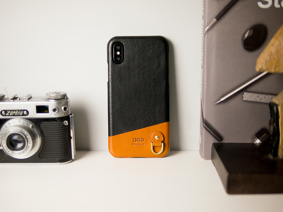 iPhoneとの「完璧な調和」を追求した、革作りから完成まで職人の手仕事にこだわったiPhoneケース|Alto