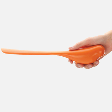 オレンジ 小鳥をモチーフにした可愛い靴べら Monoco