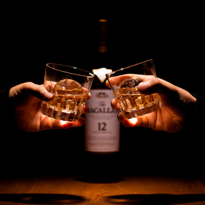 家でのお酒・ドリンクが格別に。BARのような「透明な丸氷」がつくれる