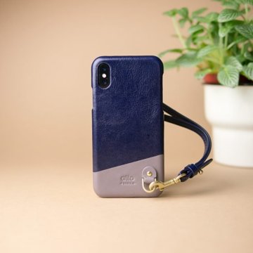 iPhoneに“素肌”の気持ち良さ|《オプション/ハンドストラップ》革作りから手がけ、iPhoneとの「完璧な調和」を追求したDリング付きスマホケース|Alto