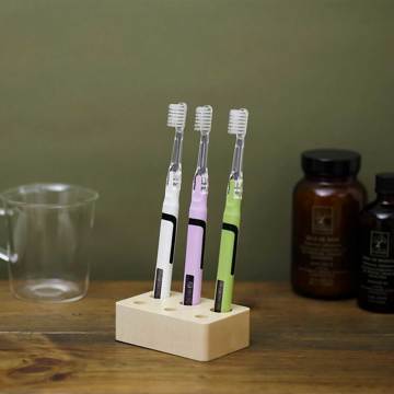 ツルツルの歯は、“光”でつくる|《手磨き用/N4》光触媒の効果で、歯磨き粉なしでも歯垢がとれる「歯ブラシ」|SOLADEY(ソラデー)