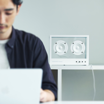 まるでオブジェ ガラスとスピーカーユニット2つだけの潔さが美しい Bluetoothスピーカー Transparent Speaker Monoco