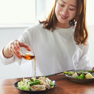 ええなぁ、料理でつくる“心の余裕”｜《白だし4本&ミニレシピ2冊》日本で唯一の有機白醤油と枕崎産本枯節を使った「白だしの元祖」｜七福醸造の元祖料亭白だし