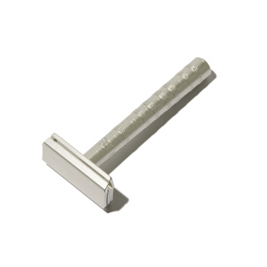 【16800円→12800円】わずか0.033ミリの刃が肌を撫でるように剃る、両刃タイプの「カミソリ（替刃5枚付き）」｜HENSON SHAVING ヘンソンシェービング AL13