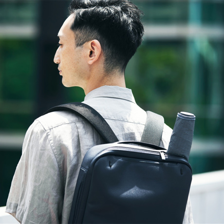 夏は、日陰より“さえぎる陰”｜《晴雨兼用／ギフト袋なし》遮光率100％、折り畳まない“短傘”｜+TIC HYBRID