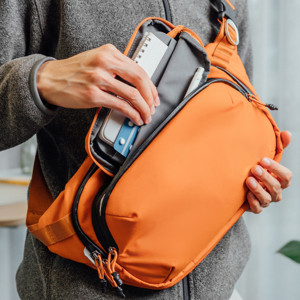 《プラスサイズ》必需品に最短アクセス、誰でも整理上手になれる「スリングバッグ」｜Orbitkey