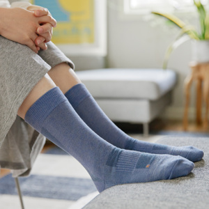 《ロング丈》土踏まずを下支えして、足底筋をサポートする「疲れしらずのくつした®」｜エコノレッグ