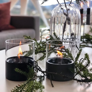 おうちのテーブルで“焚き火” 煙が出ない、倒しても燃え広がりにくい