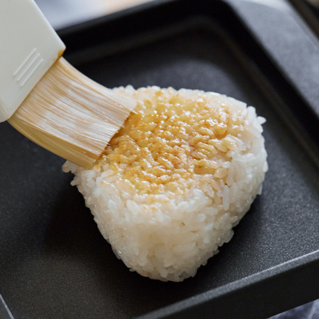 理想のトースト・焼き魚、わが家でできた！｜《スミ トースター》外サクッ、中ふわっと焼きあがる、炭プレートのトースター｜Sumi