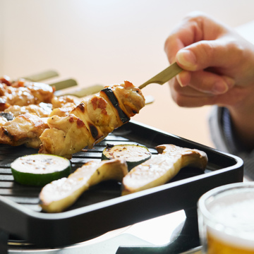 理想のトースト・焼き魚、わが家でできた！｜《スミ イタ グリル》外パリッ、中ふわっと焼きあがる「炭プレート」｜Sumi