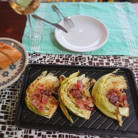理想のトースト・焼き魚、わが家でできた！｜《スミ イタ グリル》外パリッ、中ふわっと焼きあがる「炭プレート」｜Sumi