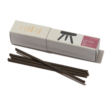 お香で、チェックイン｜《インセンス／単品15本》心旅する、香水仕立てのインセンス｜siki｜creamy fig