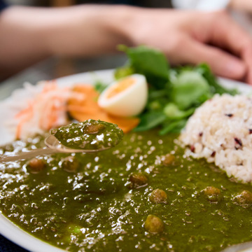 Dr.南雲も週１で食す「クロレラベジカレー」｜《10食組》ヴィーガン＆グルテンフリー、レトルトなのにカラダ想い、本格的味わいの「クロレラベジカレー」