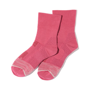 立ちっぱ族を救ったのは、工場靴下だった！ ｜口ゴムがなくしめつけない疲れしらずのくつした　｜ピンク／22-25