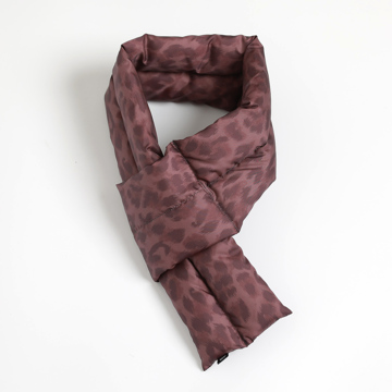 BLACK FRIDAY  2025｜【4,290円→2,980円】軽い・かさばらない・洗える、「ダウン入りネックウォーマー」｜LinkDown