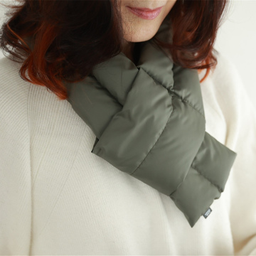 BLACK FRIDAY  2025｜【4,290円→2,980円】軽い・かさばらない・洗える、「ダウン入りネックウォーマー」｜LinkDown