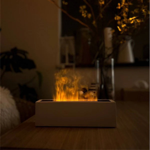 【9,250円→7,862円】眺めて香って、癒しの時間を味わえる「アロマディフューザー」｜Flame Night Diffuser