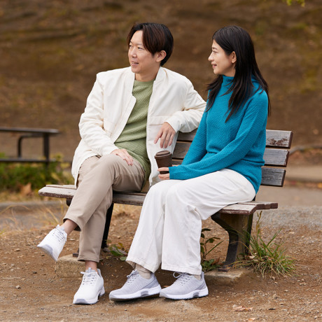 歩く足に、科学のスニーカーを｜《KITA／レディス用》スッと履けて、すっぽりフィットする「コンフォートスニーカー」｜Orthofeet