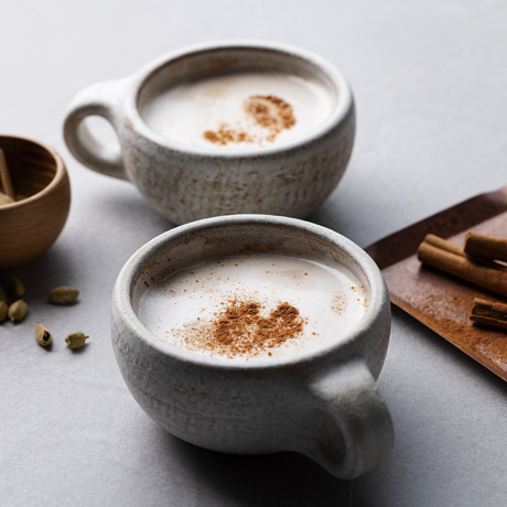 朝１杯の、“飲むハイカカオ”習慣｜毎日のポリフェノールを、なめらかリッチなドリンクで「Hot Choco＆Milk Foamer」｜récolte