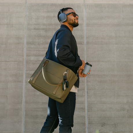 “TECHトート“とスマート通勤｜《オプション／バッグストラップ》　Orbitkeyトートバッグ専用ストラップ｜Orbitkey